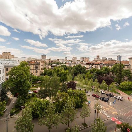 Idea Design Apart-Hotel Prorizna Kijev Kültér fotó