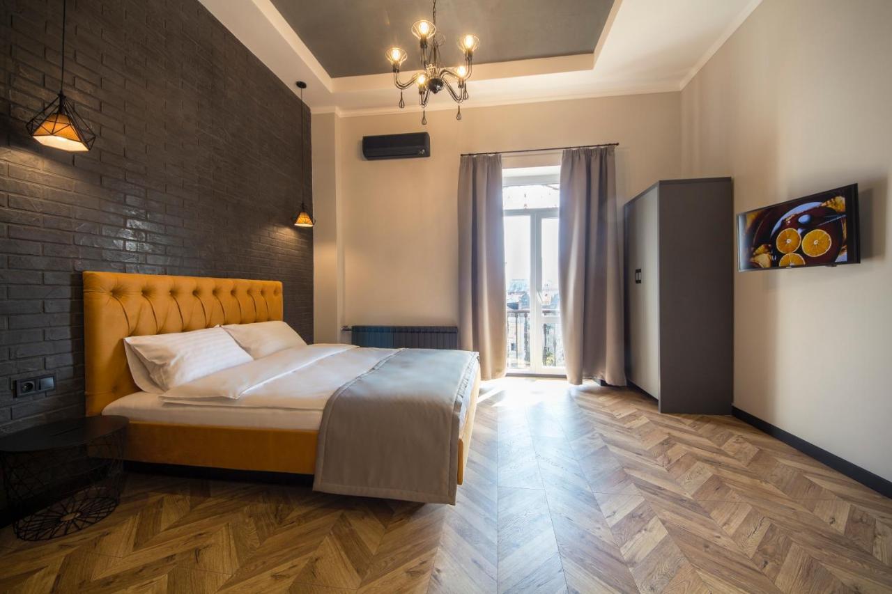 Idea Design Apart-Hotel Prorizna Kijev Kültér fotó