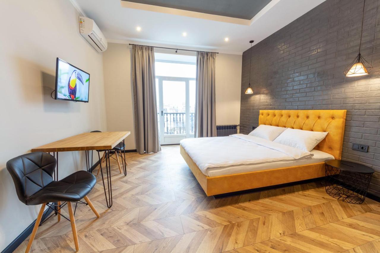 Idea Design Apart-Hotel Prorizna Kijev Kültér fotó