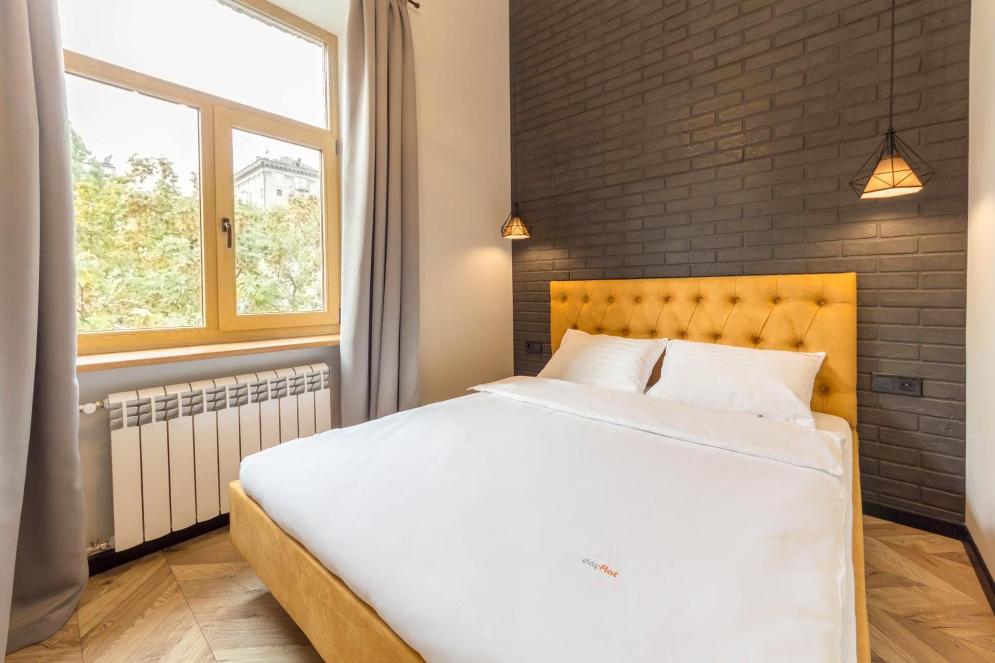 Idea Design Apart-Hotel Prorizna Kijev Kültér fotó