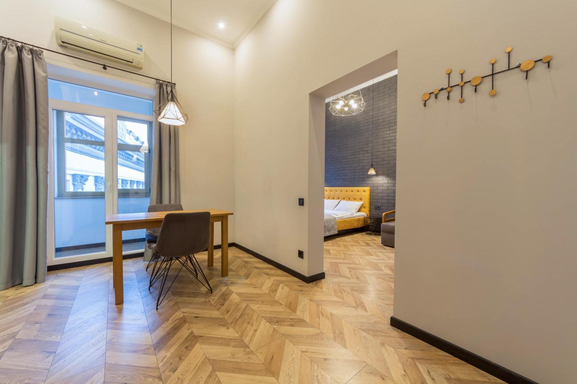 Idea Design Apart-Hotel Prorizna Kijev Kültér fotó