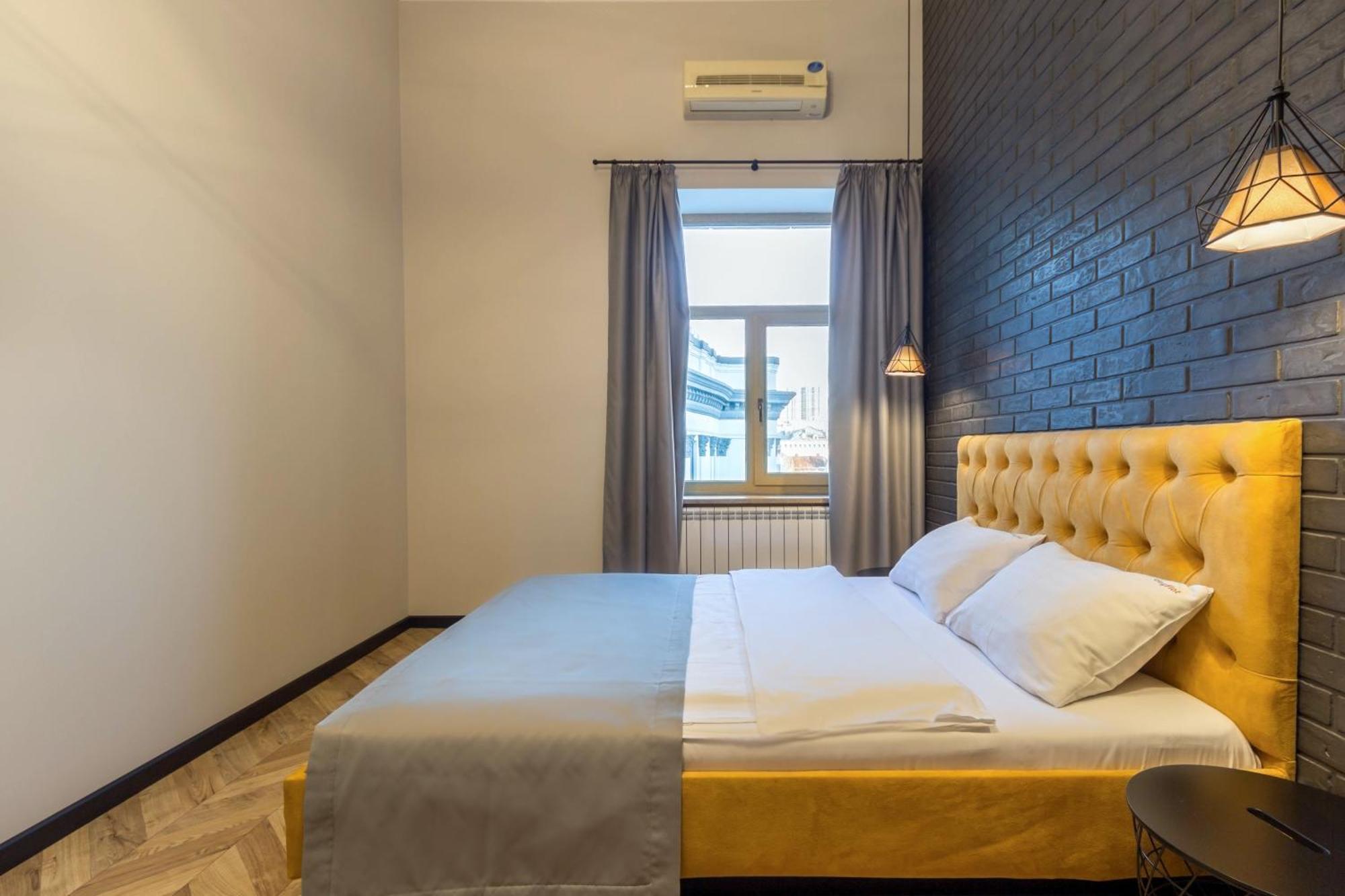 Idea Design Apart-Hotel Prorizna Kijev Kültér fotó
