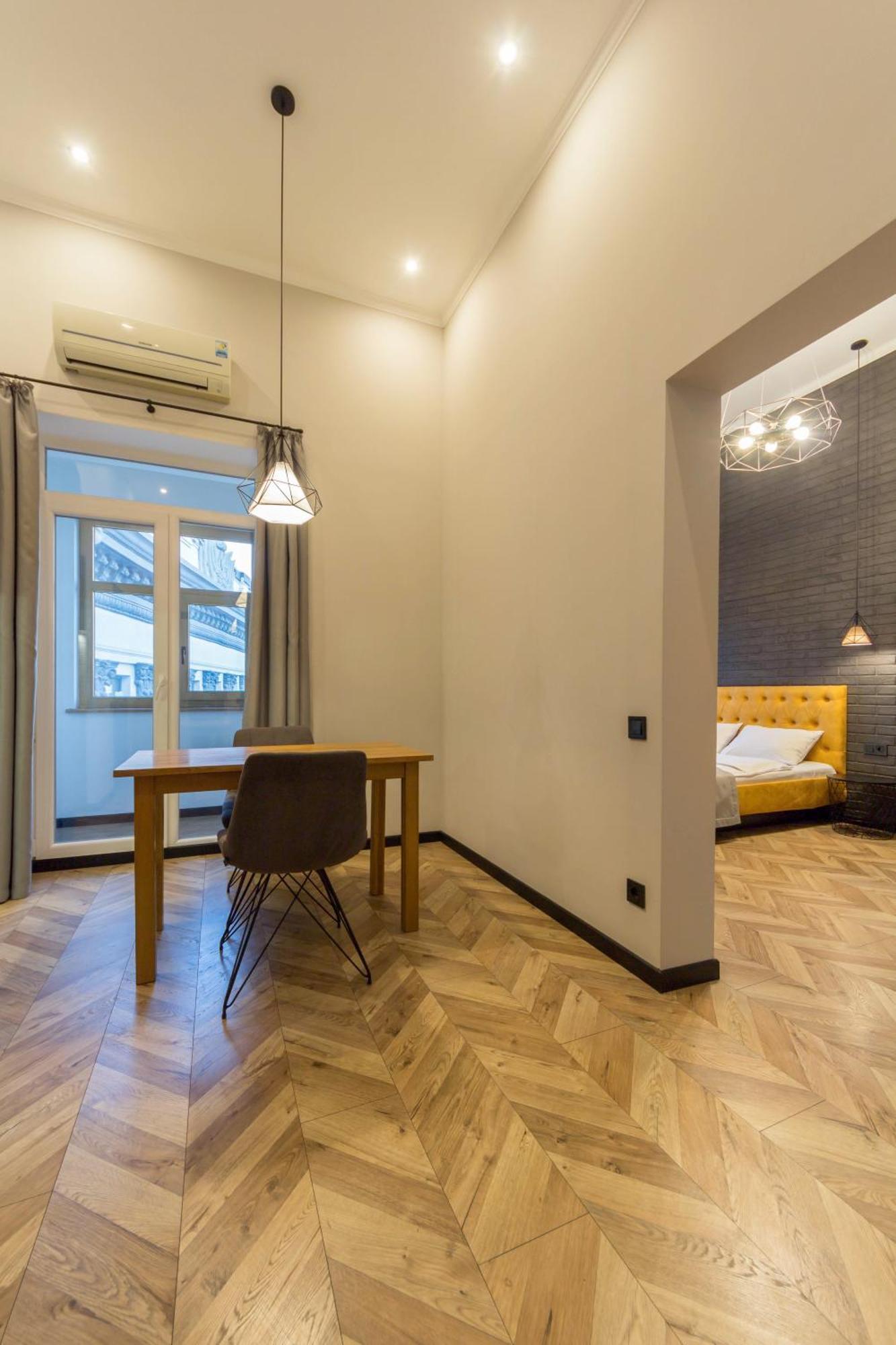 Idea Design Apart-Hotel Prorizna Kijev Kültér fotó